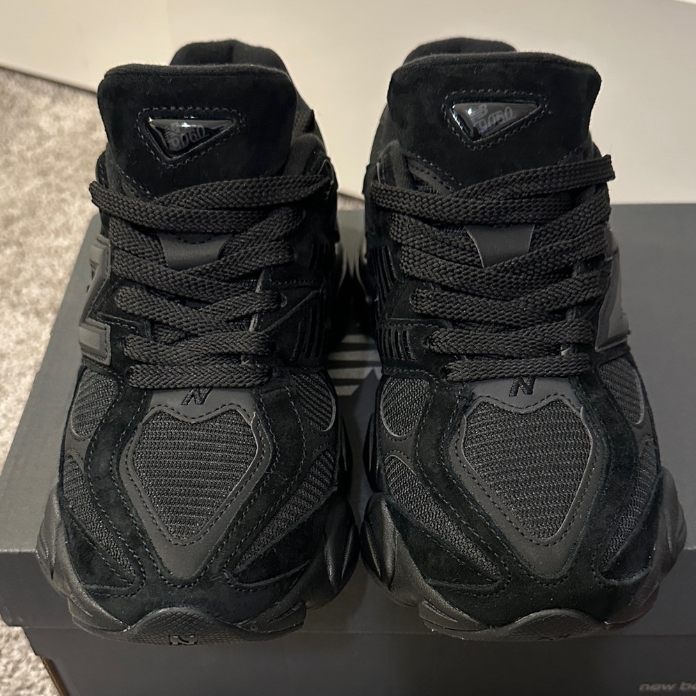 New Balance All-Black Athletic Shoes - Picture 6 of 7